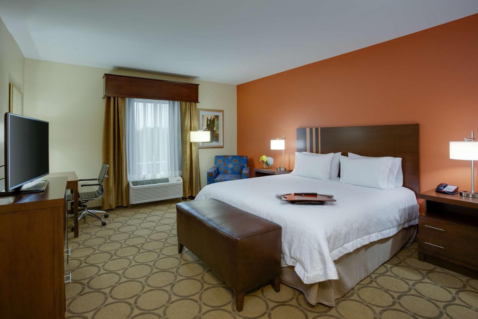 Hampton Inn & Suites Philadelphia/Bensalem Exterior foto